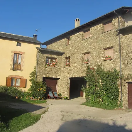 Country house Cal Mateu Urtx